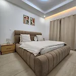 Casa Lalo